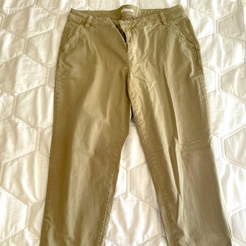 Maurices boyfriend khaki pants.  Size 14
